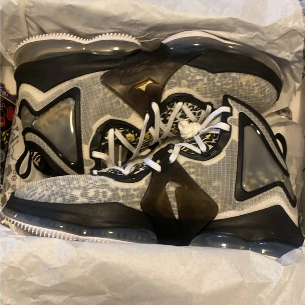 Nike Black Graphic LeBron Shoe Box Lid with Subtle Silver Accents